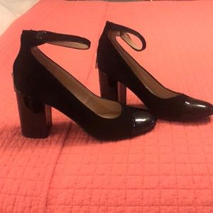 Black shoes